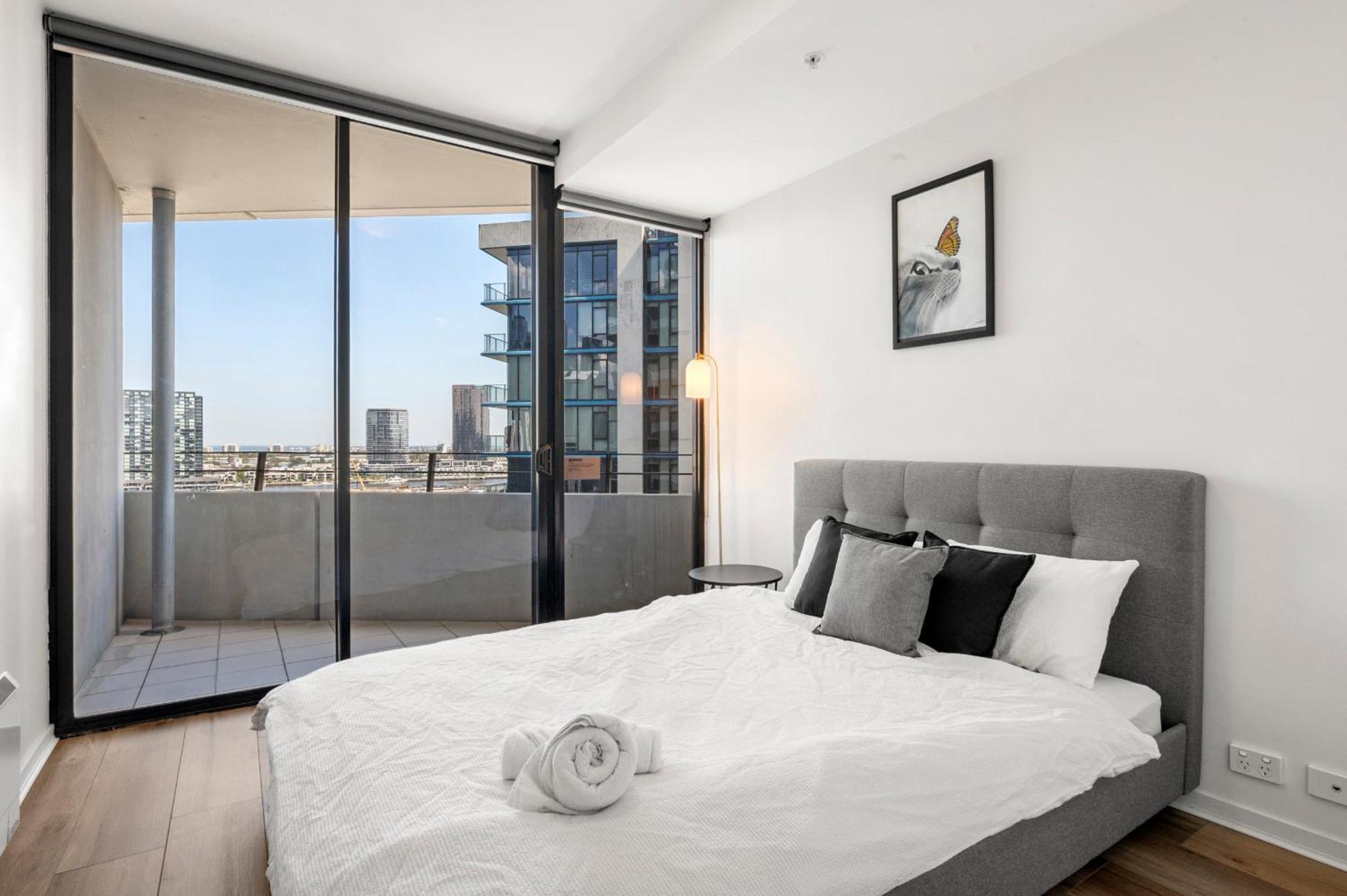 Sea View, Gym & Pool, 2 Bedrooms 2 Bathrooms Мельбурн Екстер'єр фото